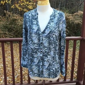 SOFT joie XS grey combo front button top .